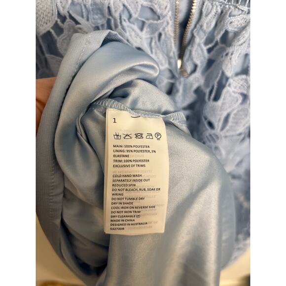 Bardot Ricko Lace Dress Womens US 12 Pastel Blue Midi Cocktail V Neck - Picture 5 of 6
